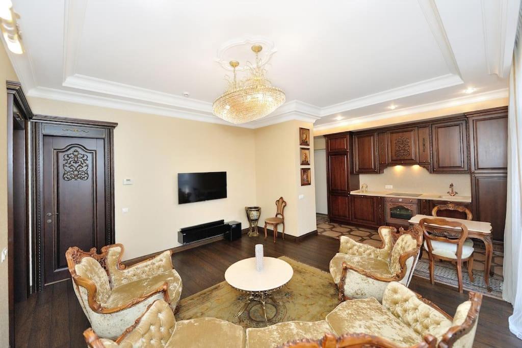 Luxury Old Town Apartment Kaunas Exterior photo